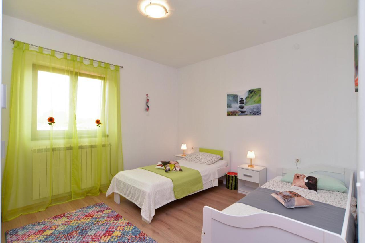 House Smiljana 2059 Villa Воднян Екстериор снимка