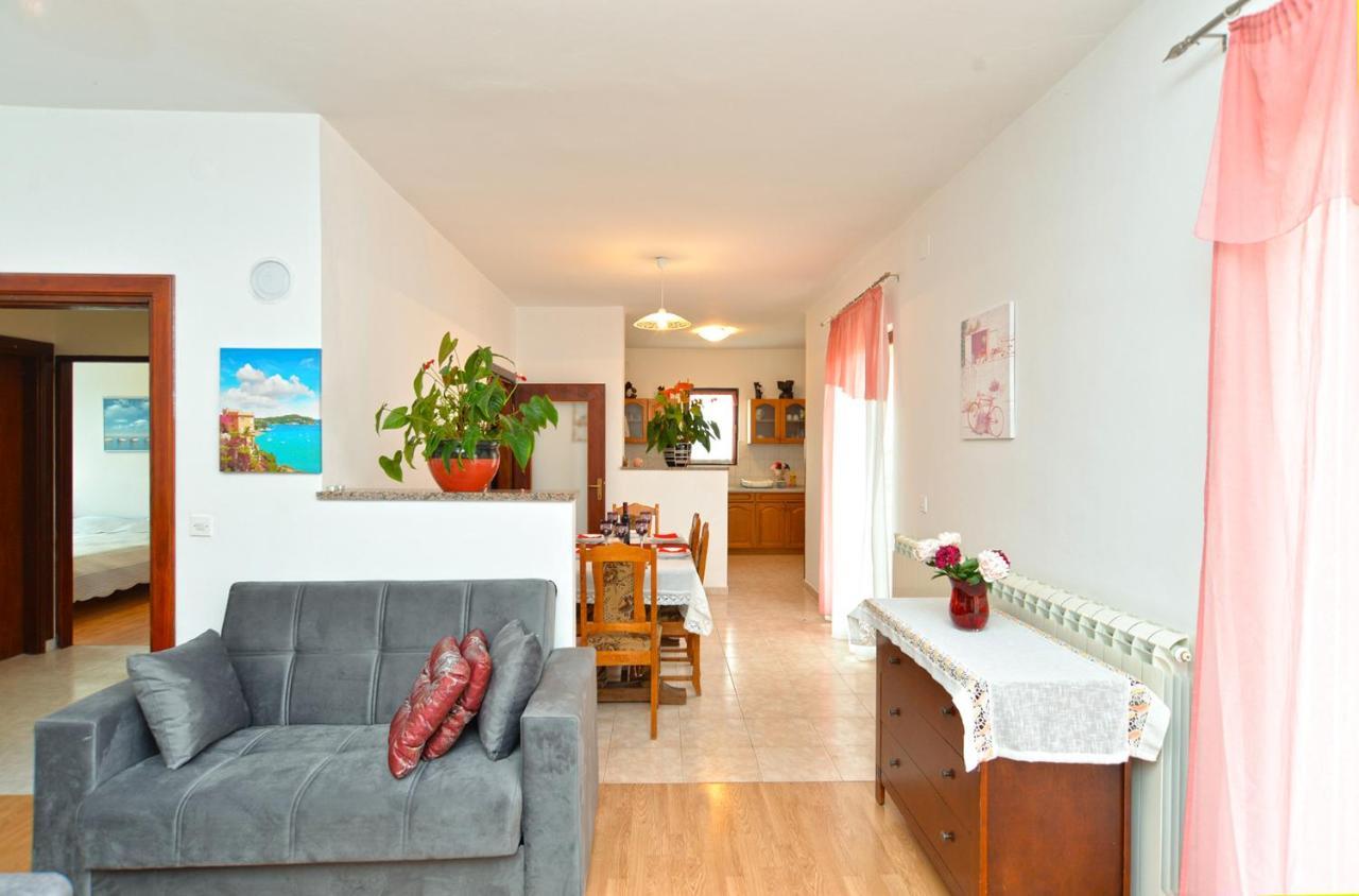 House Smiljana 2059 Villa Воднян Екстериор снимка